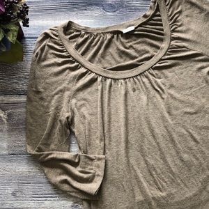 Splendid knit scoop neck long sleeve top sz small